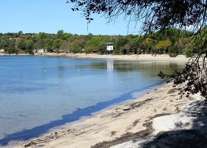 펜션 House With A Parking Space - 21993 로비니